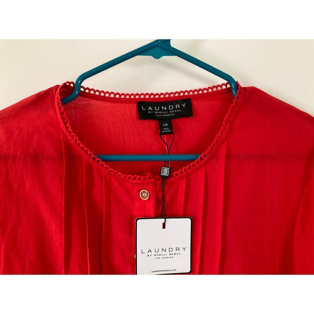 NWT Laundry by Shelli Segal Los Angeles Women's Cotton Eyelet Blouse Red SzL